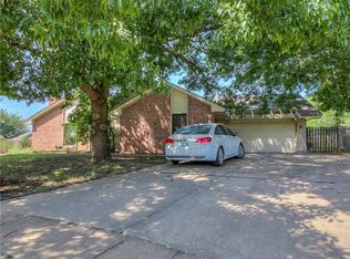 1800 Auburn Ct, Norman, OK 73071