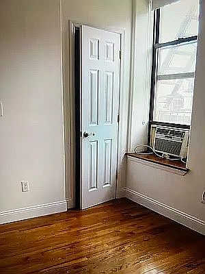 5th image of 43 Carmine St APT 12