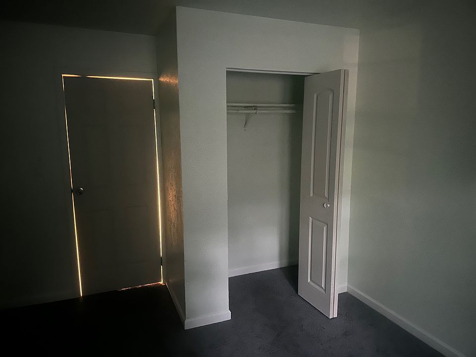 1st image of 25630 Thelmadale Dr #1