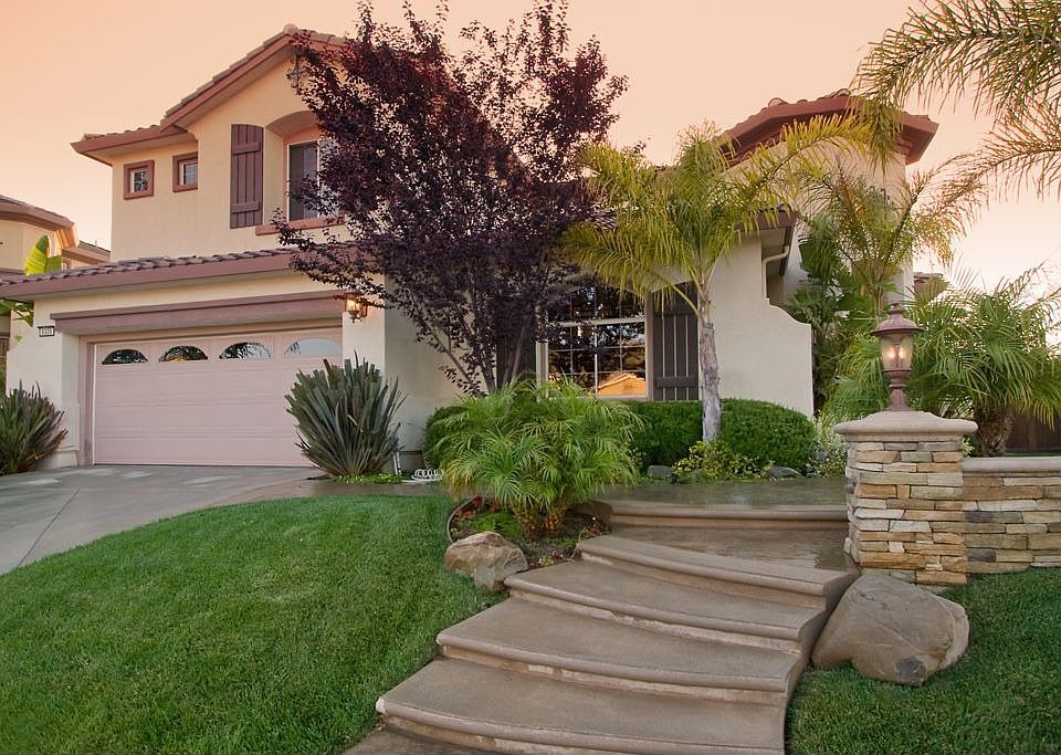 Gorgeous Viscaya in Dos Vientos