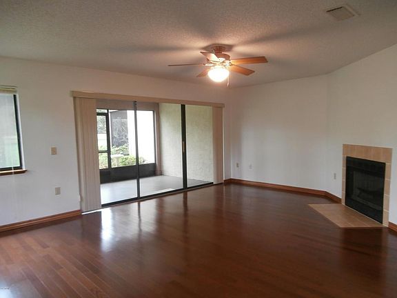 2nd image of 3535 Muirfield Dr