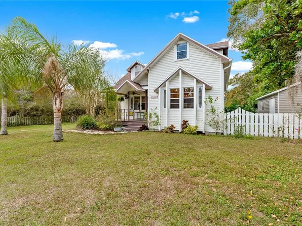 13627 13th St, Dade City, FL 33525