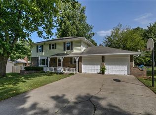1602 NE 74th Ter, Gladstone, MO 64118