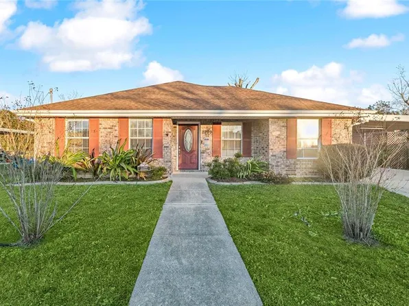 2209 Creedmore Dr, Saint Bernard, LA 70085