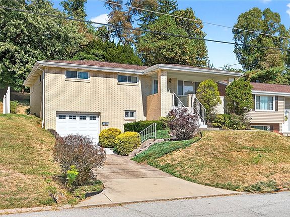 2nd image of 4009 Fleetwood Dr