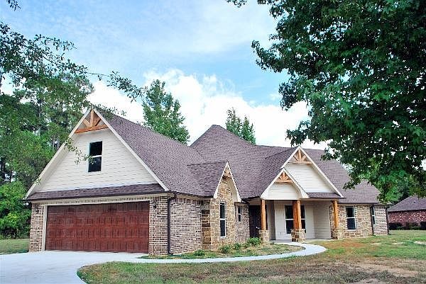 1st image of 107 Riverwood Dr