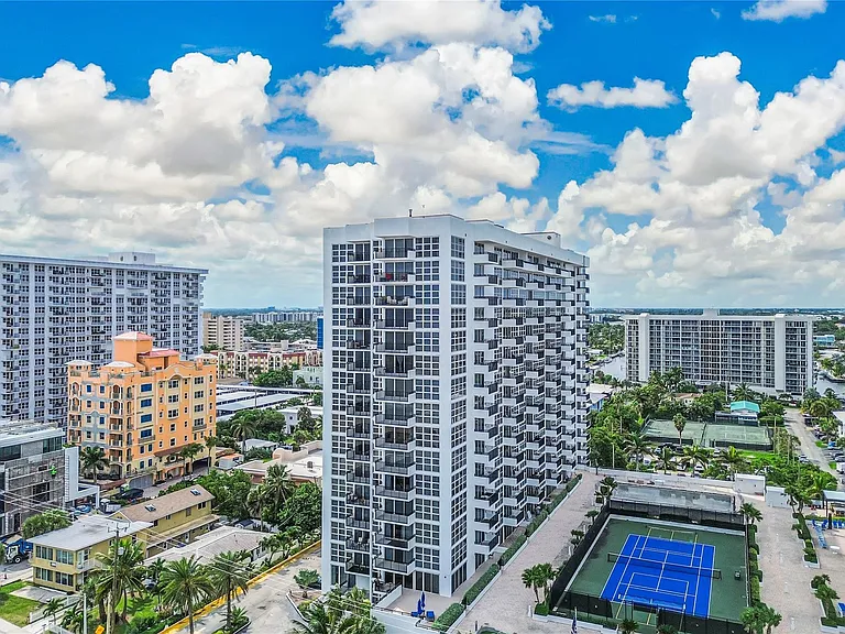 525 N Ocean Blvd #1916 — Photo 3