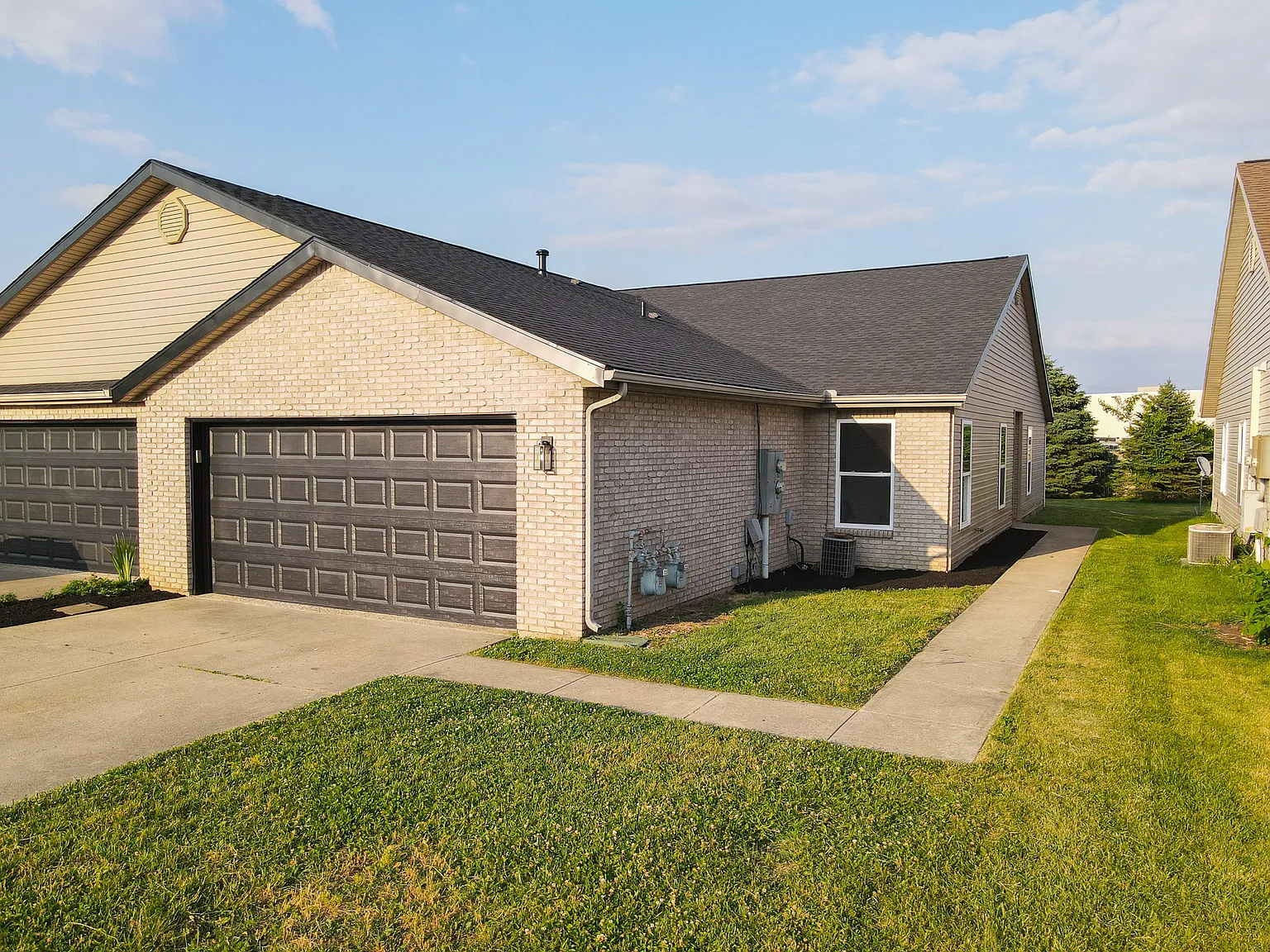3 bed, $1,850 — Photo 2