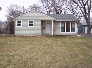 2404 School Dr, Rolling Meadows, IL 60008