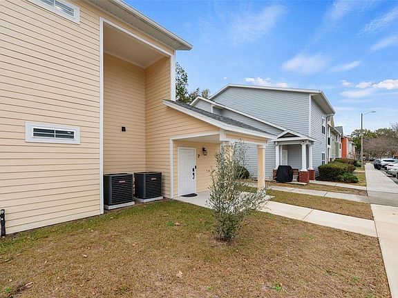 2nd image of 1581 NW 29th Rd #7