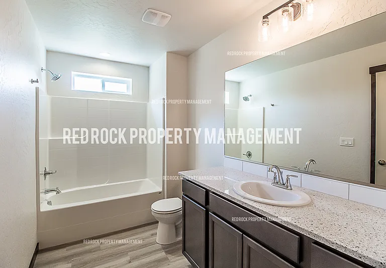 1532 E Latitude Ln #1 — Photo 10