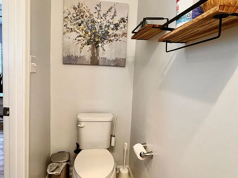 145 Holly Hill Dr — Photo 14