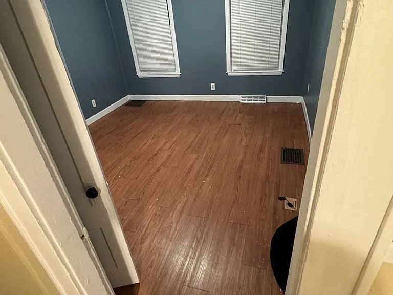 440 Laurel St — Photo 10