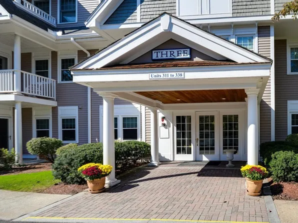 6 Technology Dr APT 312, North Chelmsford, MA 01863