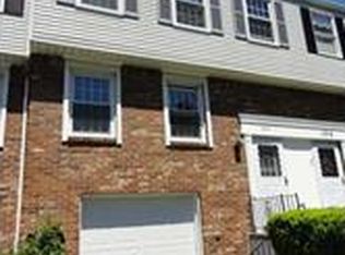 1374 Independence Dr, Derby, NY 14047