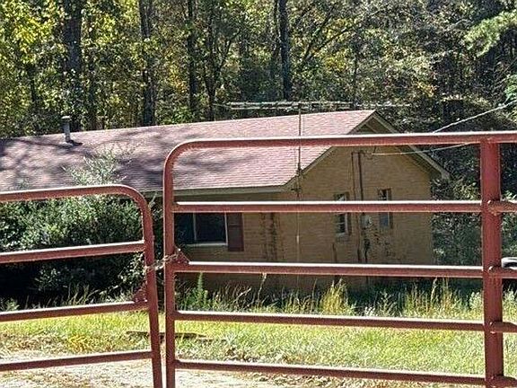 2nd image of 363 Dean Rd