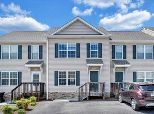 6854 Village Green Dr, Roanoke, VA 24019