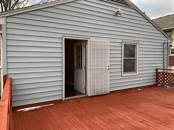 3rd image of 1830 E 78th St