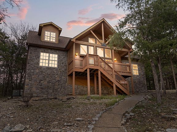 2nd image of 115 Baldknobber Drive #27