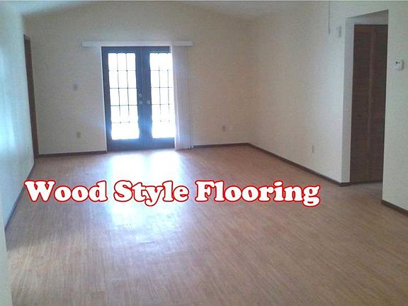 3rd image of 4816 Kingston Cir