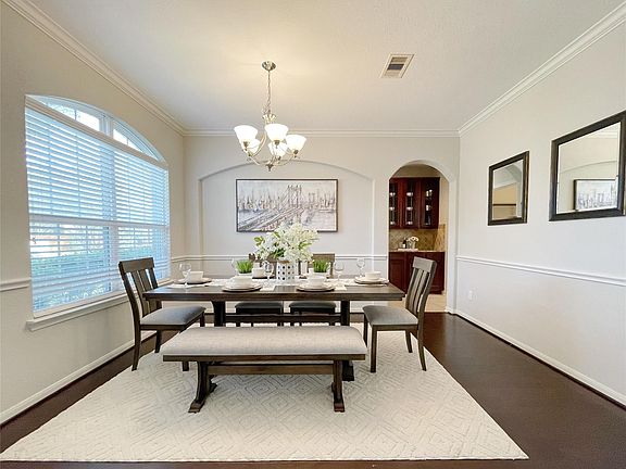 2nd image of 1106 Ancrum Hill Ln