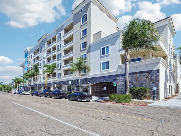 Harborview Apartments