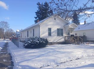 2220 N Oakley St, Saginaw, MI 48602