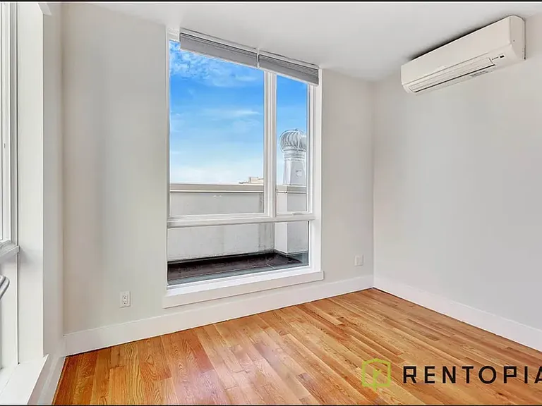 25 Skillman Ave #403C — Photo 9
