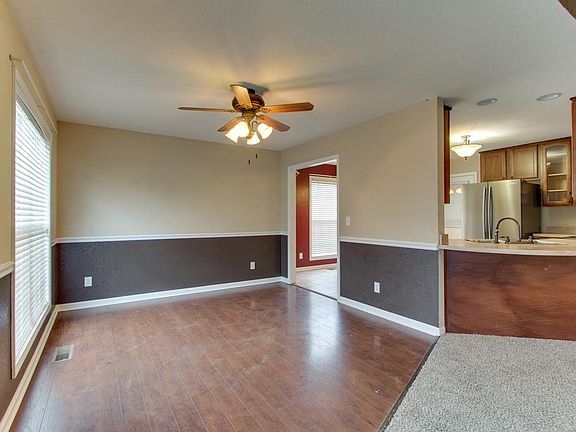 5th image of 1016 Freedom Dr
