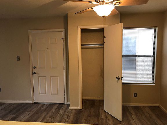 2nd image of 941 Calle Mejia APT 1606