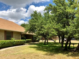 1525 Woodbee Ct, Azle, TX 76020