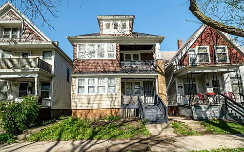 3151 N 11th St Photo 1