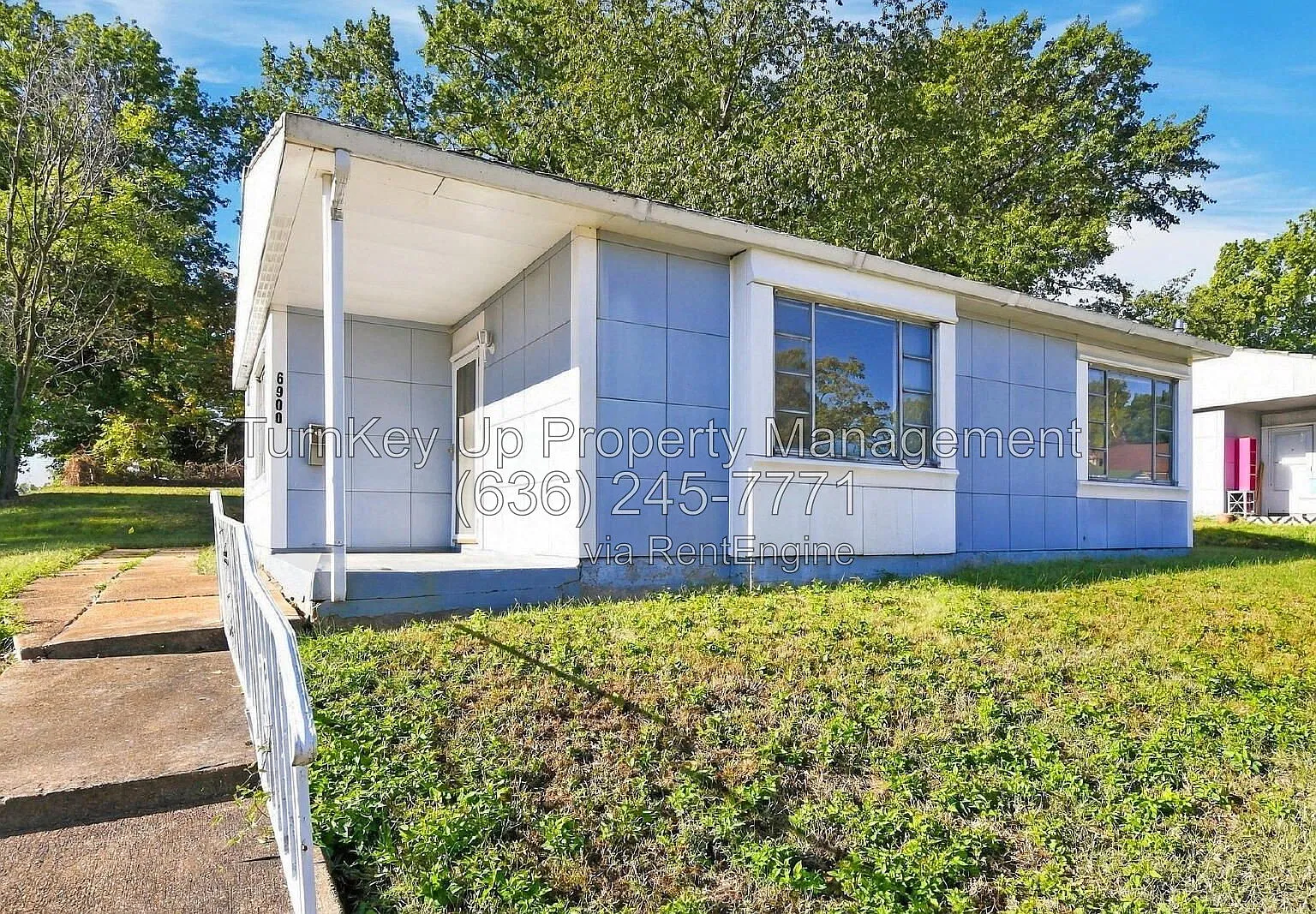 2 bed, 1.0 bath, 996 sqft, $1,100 — Photo 3