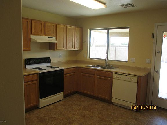 3rd image of 14640 N 148th Ave