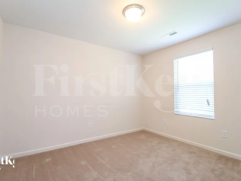 1909 Allyson Ave — Photo 12