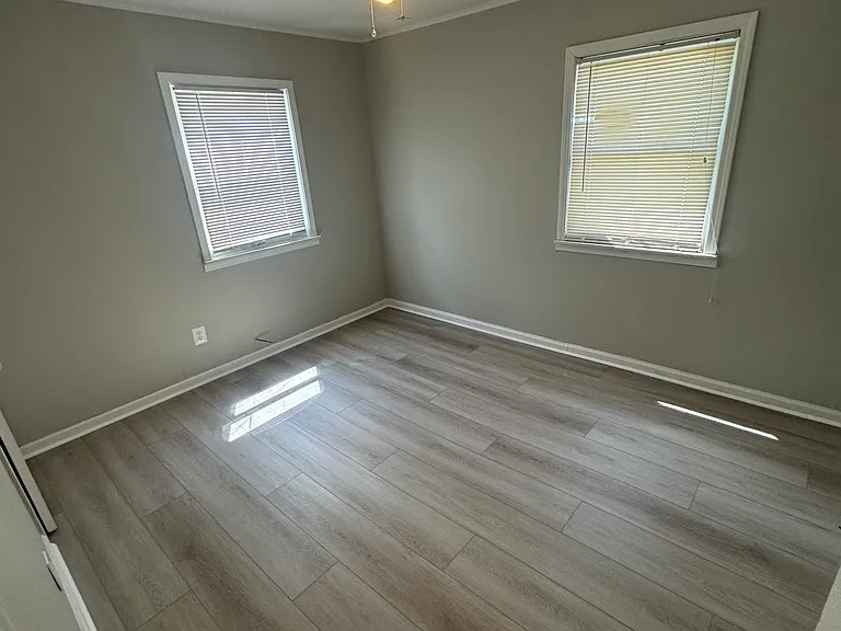 8169 Garbor Ave #HOUSE — Photo 15