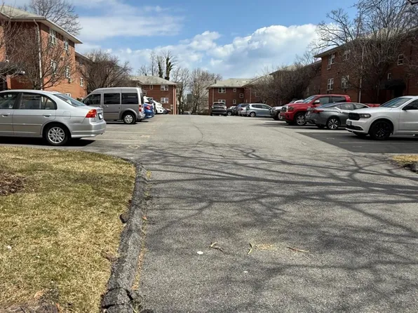 156 Centre Avenue #2D, New Rochelle, NY 10805