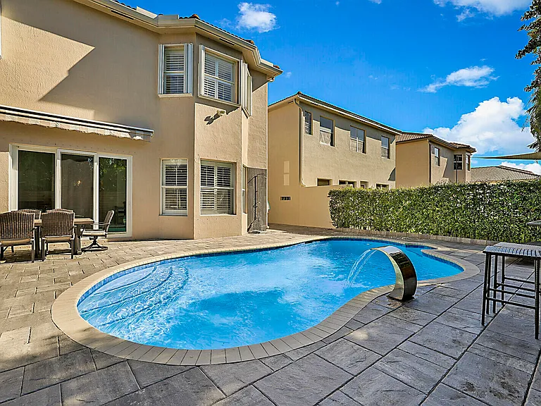 7167 Ivy Crossing Ln — Photo 39