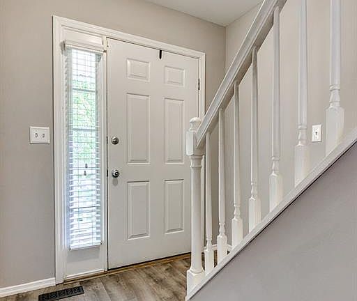 4th image of 1632 Whispering Creek Dr