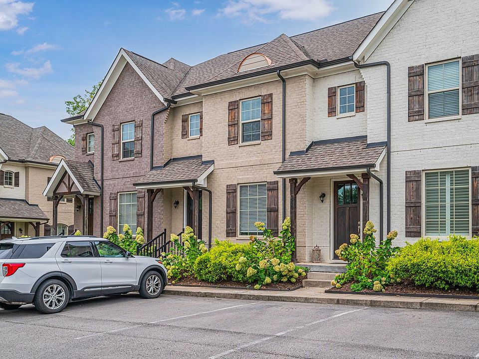 1st image of 532 Harpeth Park Dr