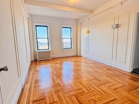 5th image of 128 Fort Washington Ave APT 9J