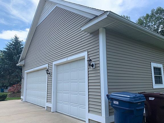 5th image of 6859 Lakita Dr