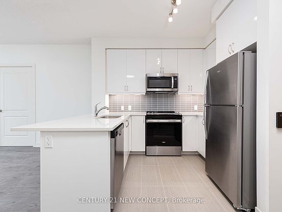 5th image of 4955 Yonge St E #705
