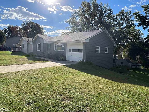 2nd image of 1405 Durant St