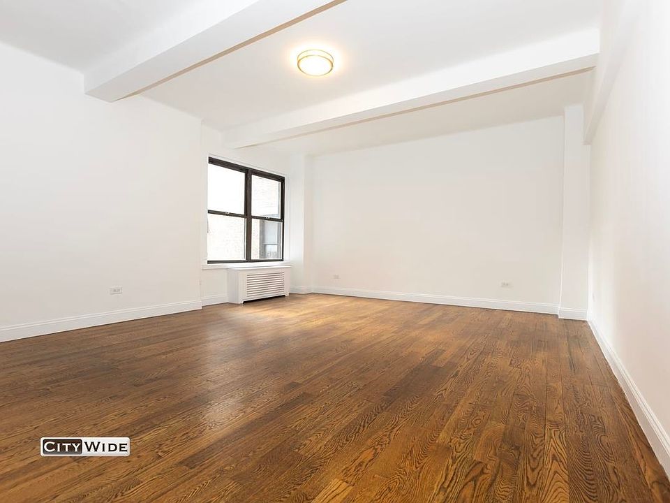 1st image of 160 W 73rd St #E11