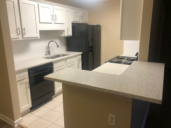 2nd image of 9303 Stonestreet Rd Unit 201