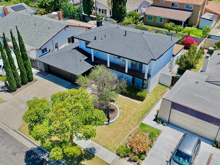 3705 Ramona Dr — Photo 4