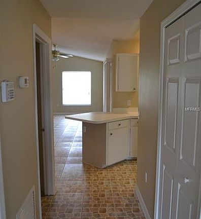 3rd image of 3128 Canterbury St