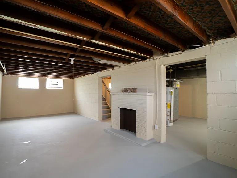 20612 Mountville Dr — Photo 16