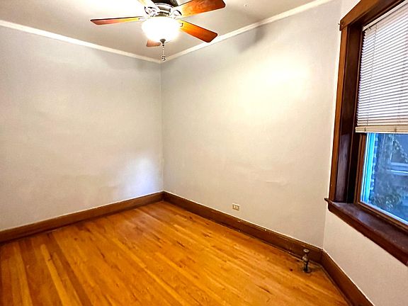 4th image of 2516 North Washtenaw #2